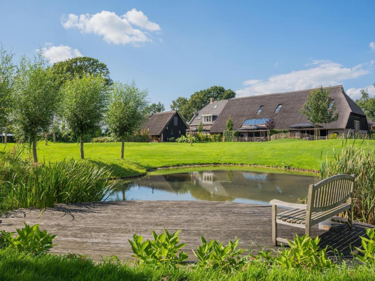 Grandeur Farmhouse In Dwingeloo At A National Park Villa ภายนอก รูปภาพ